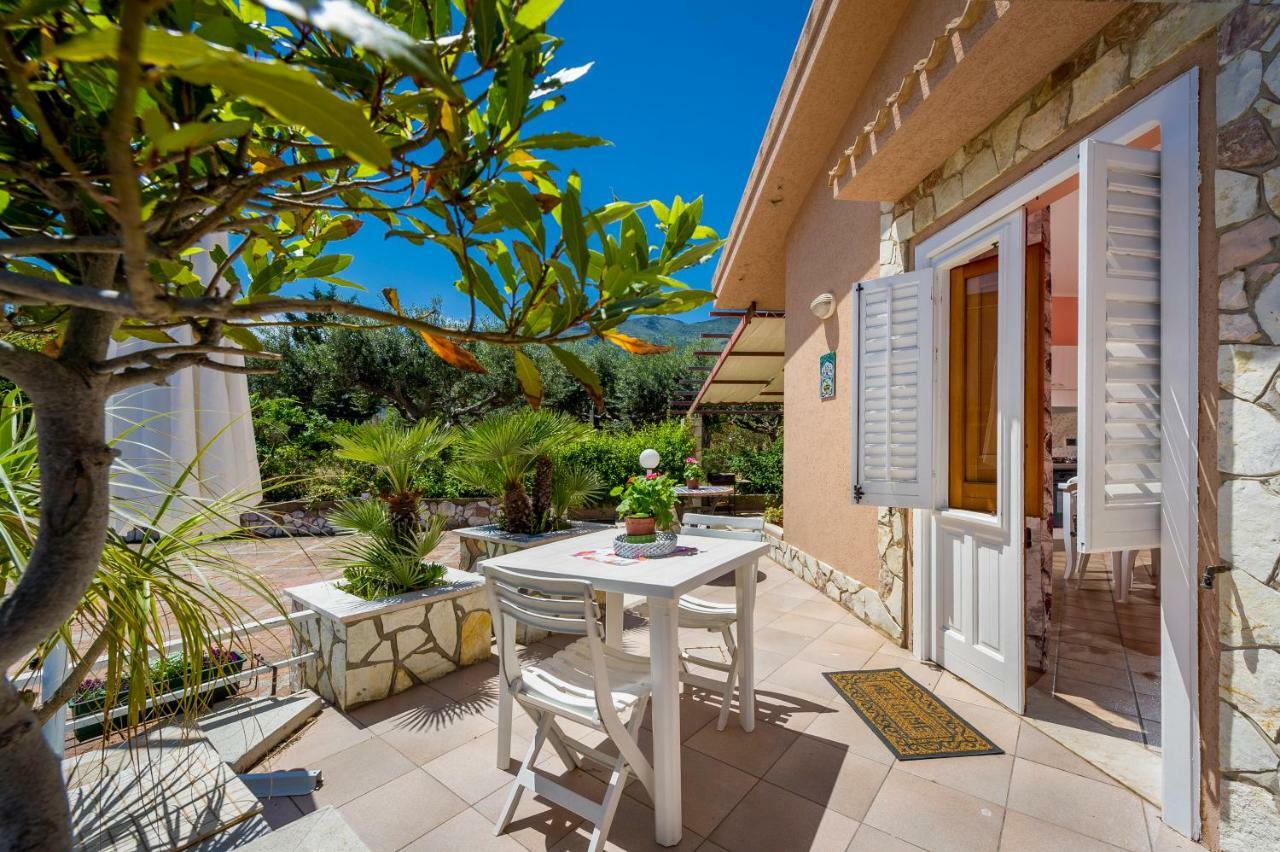 Villa Oasi del Relax Castellammare del Golfo Exterior foto